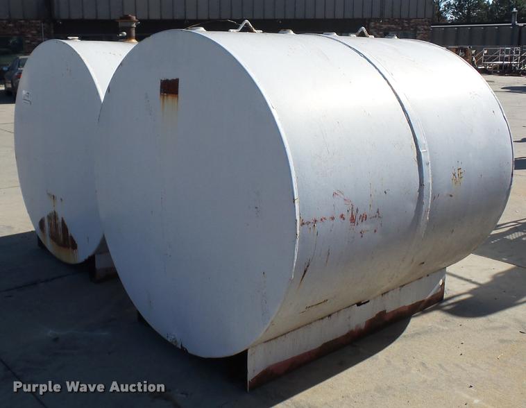 image for item J1597 (2) bulk oil tanks