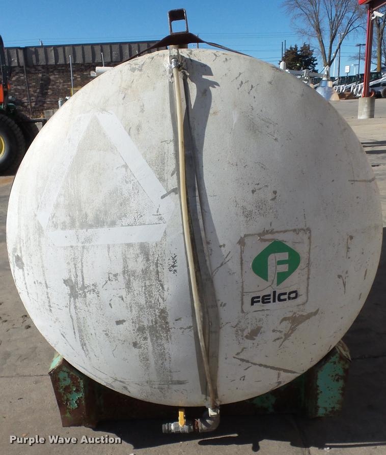 image for item J1598 Aluminum water tank