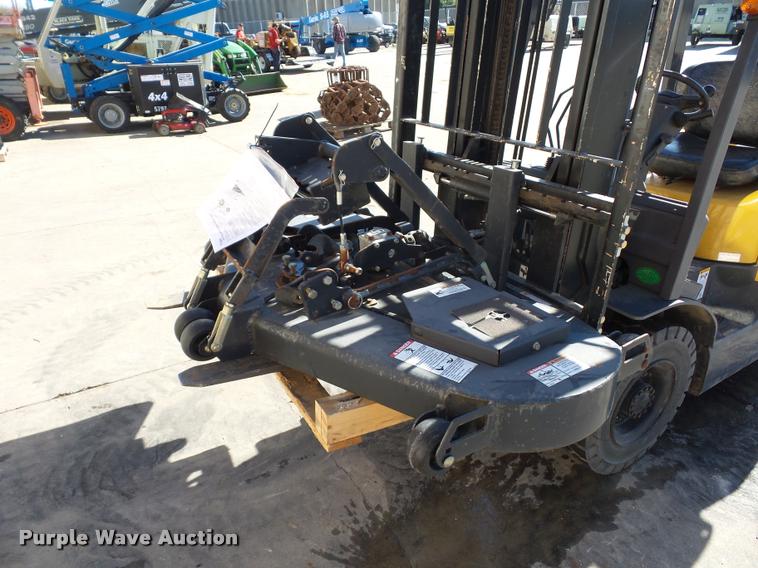 image for item J1600 Bobcat belly mower deck