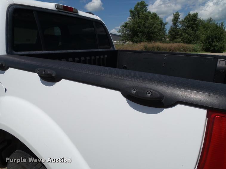 image for item J4825 2003 Ford Explorer Sport Trac XLT SUV