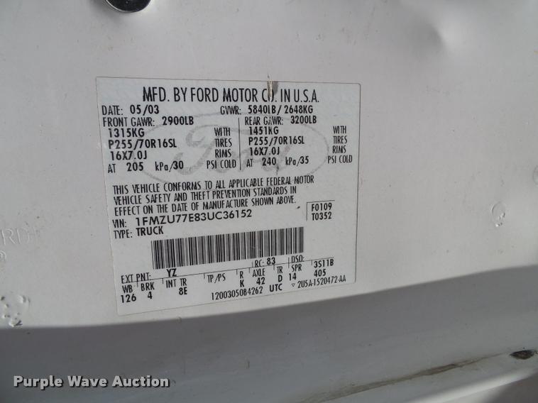 image for item J4825 2003 Ford Explorer Sport Trac XLT SUV