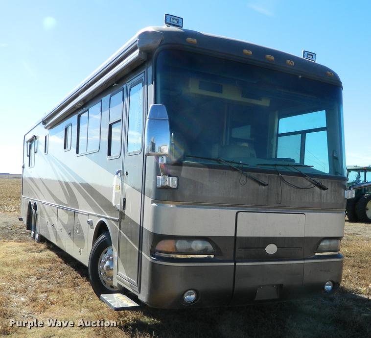 image for item J5035 2004 Monaco Dynasty Princess RV