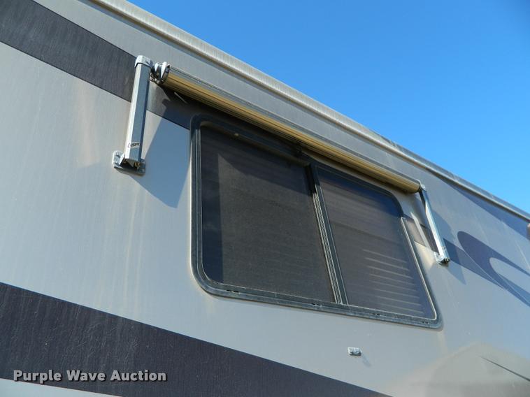 image for item J5035 2004 Monaco Dynasty Princess RV