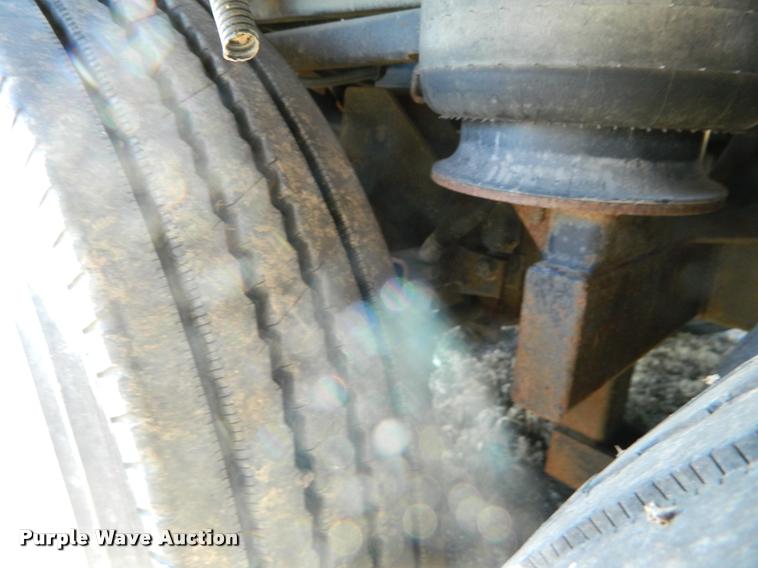 image for item J5035 2004 Monaco Dynasty Princess RV