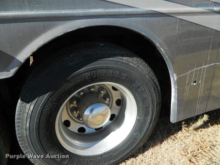 image for item J5035 2004 Monaco Dynasty Princess RV