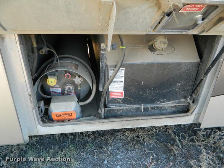 image for item J5035 2004 Monaco Dynasty Princess RV