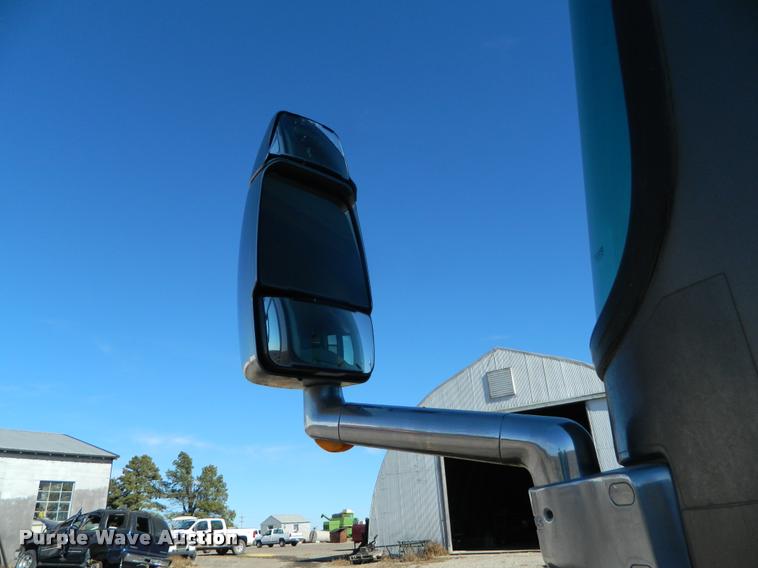 image for item J5035 2004 Monaco Dynasty Princess RV