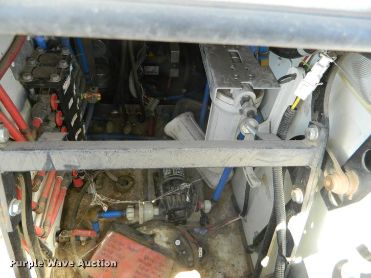 image for item J5035 2004 Monaco Dynasty Princess RV