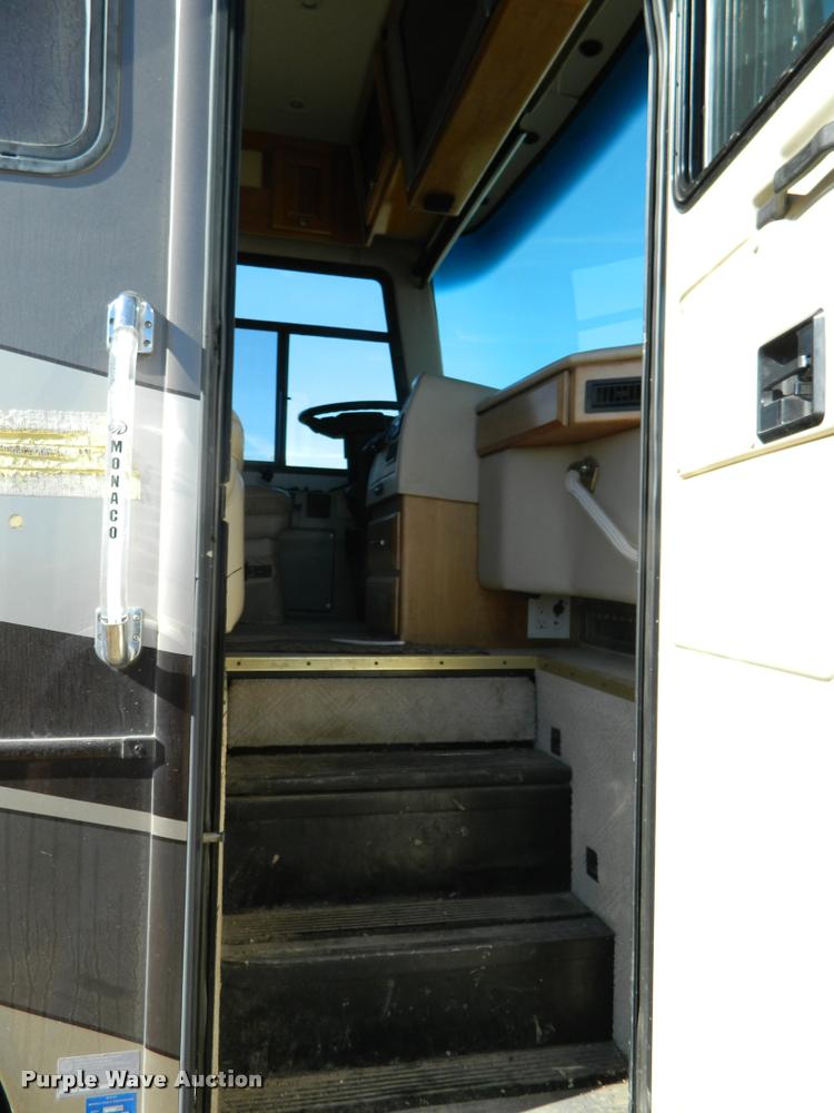 image for item J5035 2004 Monaco Dynasty Princess RV