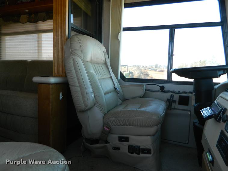 image for item J5035 2004 Monaco Dynasty Princess RV