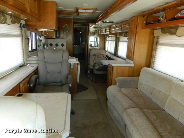 image for item J5035 2004 Monaco Dynasty Princess RV