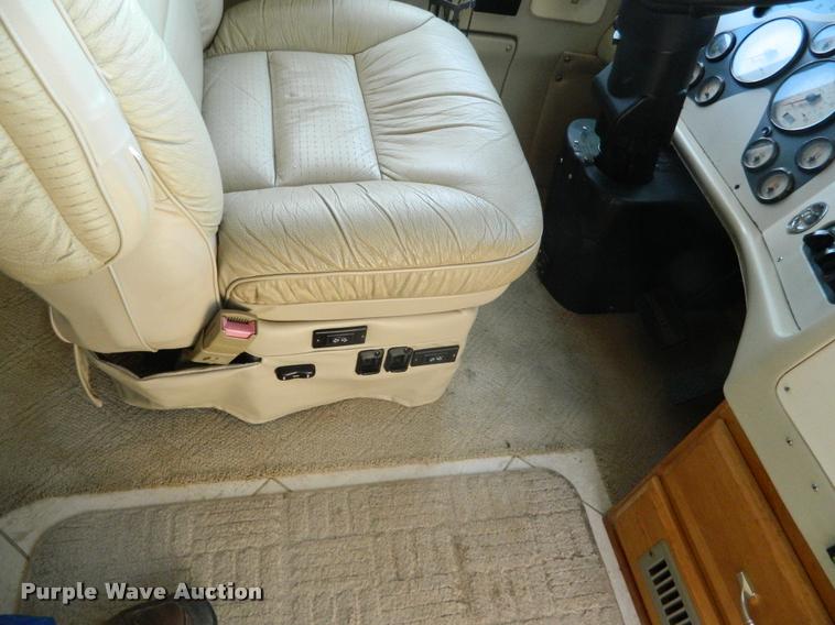 image for item J5035 2004 Monaco Dynasty Princess RV