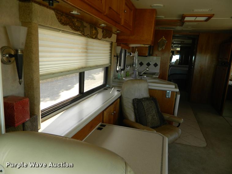 image for item J5035 2004 Monaco Dynasty Princess RV