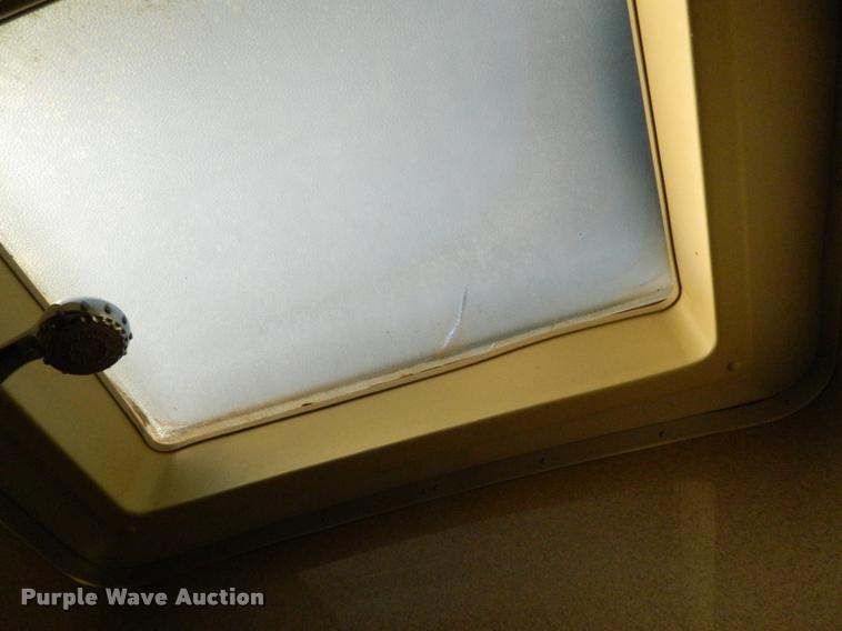 image for item J5035 2004 Monaco Dynasty Princess RV