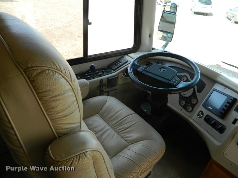 image for item J5035 2004 Monaco Dynasty Princess RV