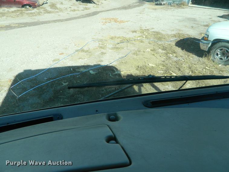 image for item J5035 2004 Monaco Dynasty Princess RV