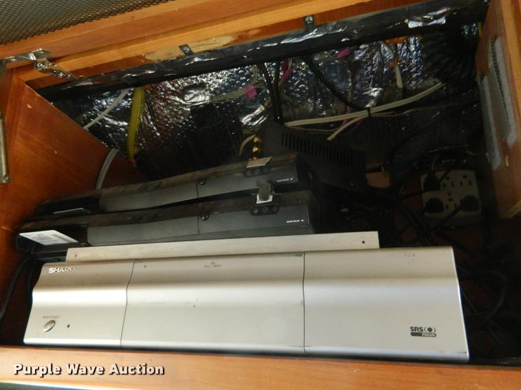 image for item J5035 2004 Monaco Dynasty Princess RV