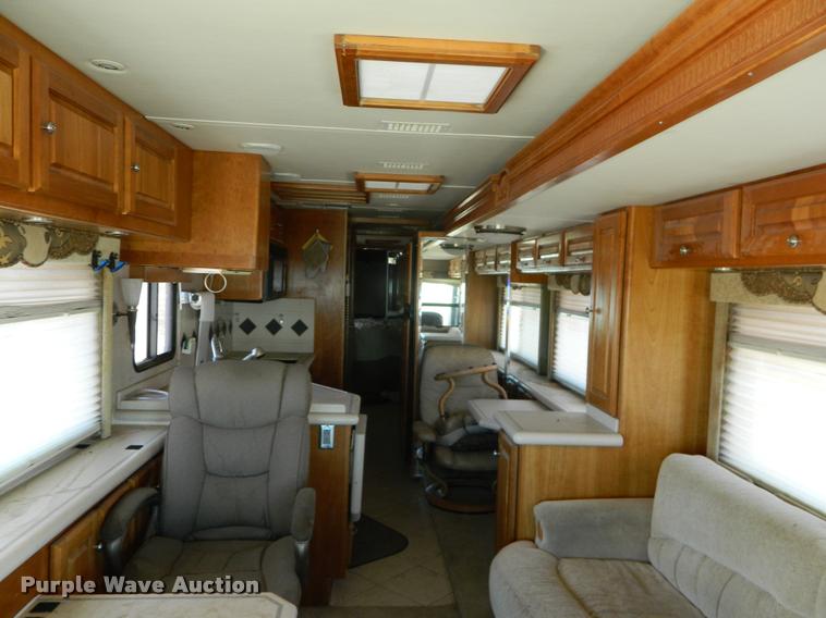 image for item J5035 2004 Monaco Dynasty Princess RV