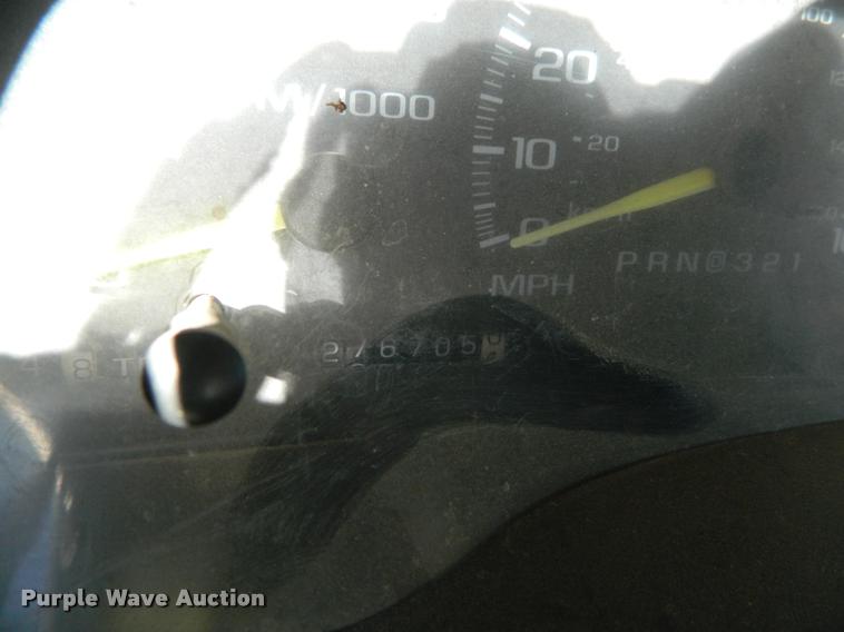 image for item J5039 1997 Chevrolet 3500 Crew Cab pickup truck