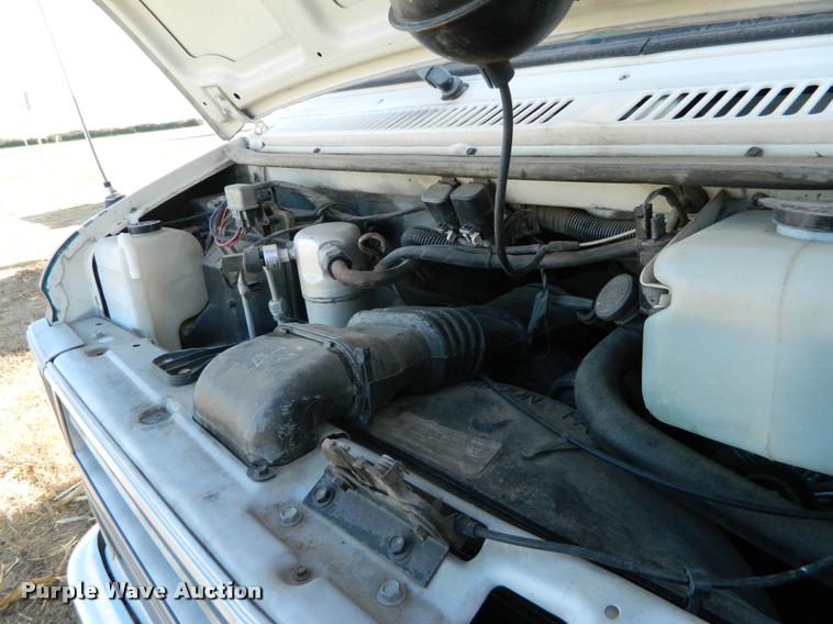 image for item J5045 1989 Chevrolet G30 Leisure-Cruiser Travelcraft RV