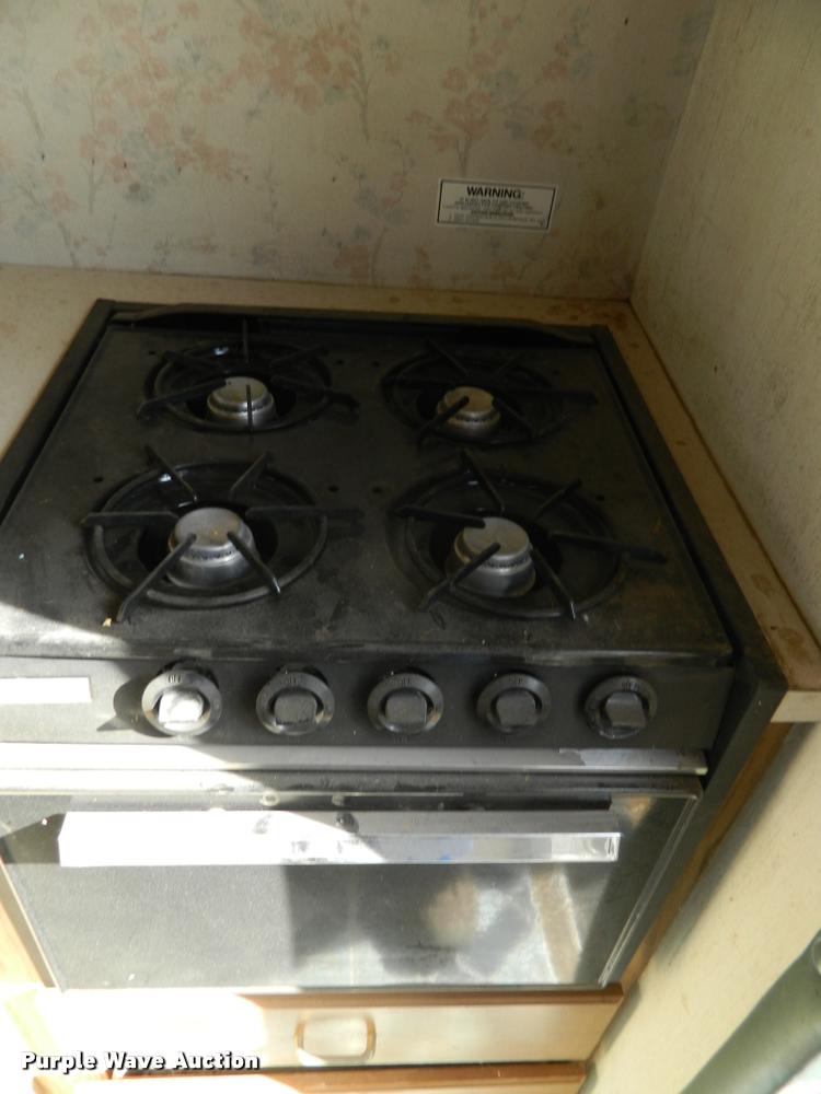 image for item J5045 1989 Chevrolet G30 Leisure-Cruiser Travelcraft RV