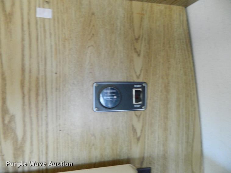 image for item J5045 1989 Chevrolet G30 Leisure-Cruiser Travelcraft RV