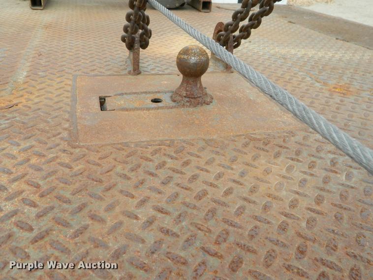 image for item J5055 2002 Dodge Ram 3500 flatbed pickup truck