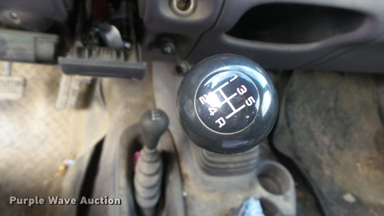 image for item J5725 2001 Dodge Ram 2500 Laramie SLT Quad Cab flatbed pickup truck