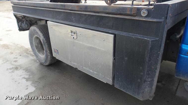 image for item J5725 2001 Dodge Ram 2500 Laramie SLT Quad Cab flatbed pickup truck