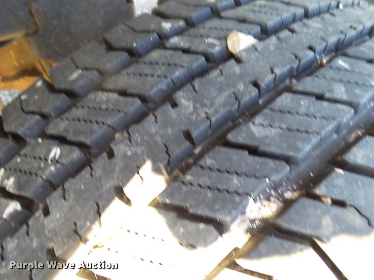 image for item K1037 2011 Dodge Ram 2500 Quad Cab pickup truck