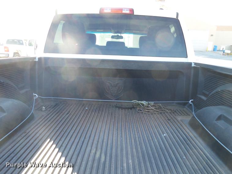 image for item K1037 2011 Dodge Ram 2500 Quad Cab pickup truck