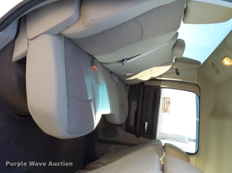 image for item K1037 2011 Dodge Ram 2500 Quad Cab pickup truck