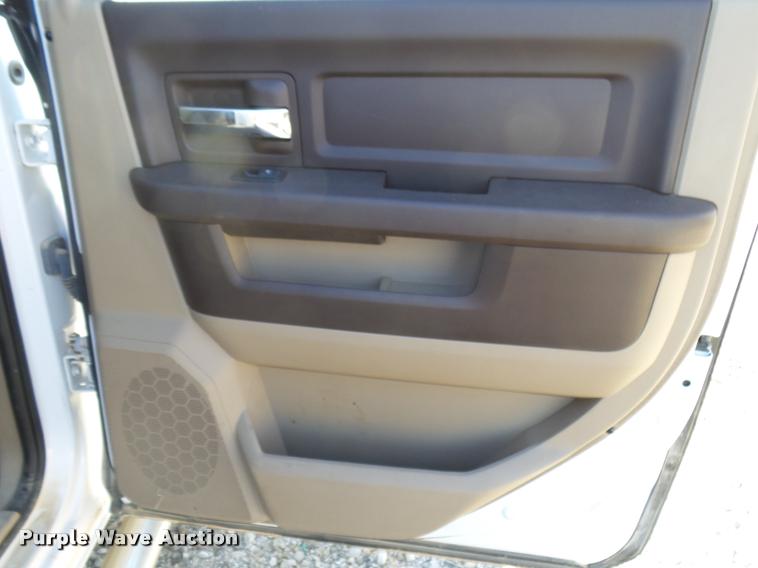 image for item K1037 2011 Dodge Ram 2500 Quad Cab pickup truck