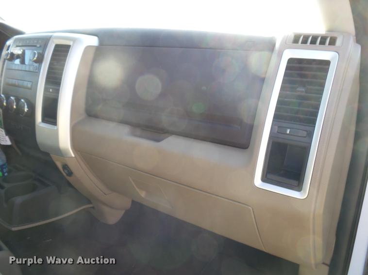 image for item K1037 2011 Dodge Ram 2500 Quad Cab pickup truck