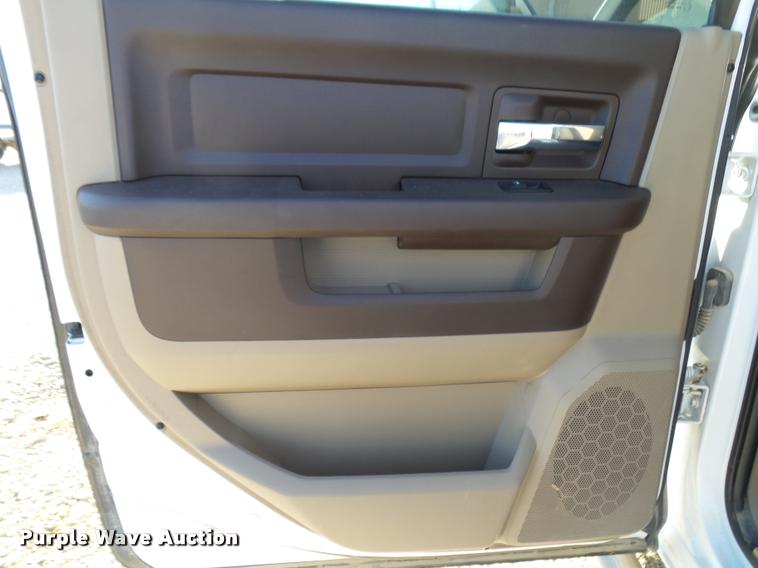 image for item K1037 2011 Dodge Ram 2500 Quad Cab pickup truck