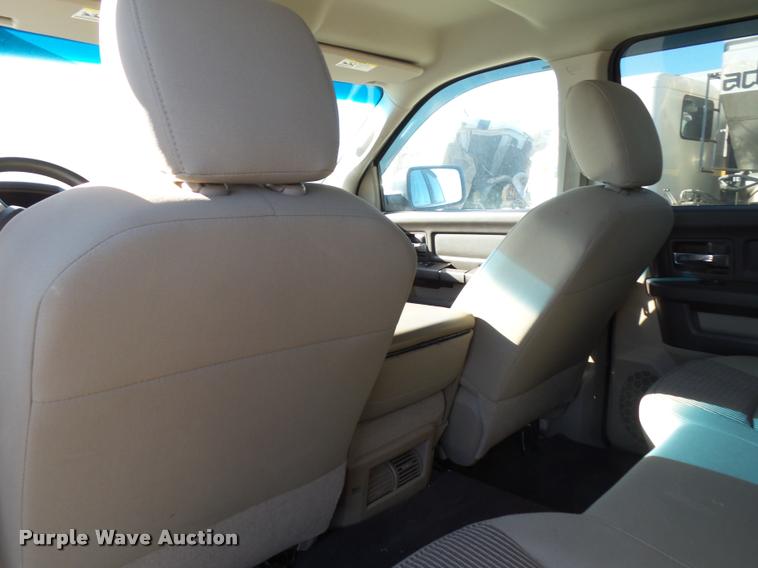 image for item K1037 2011 Dodge Ram 2500 Quad Cab pickup truck