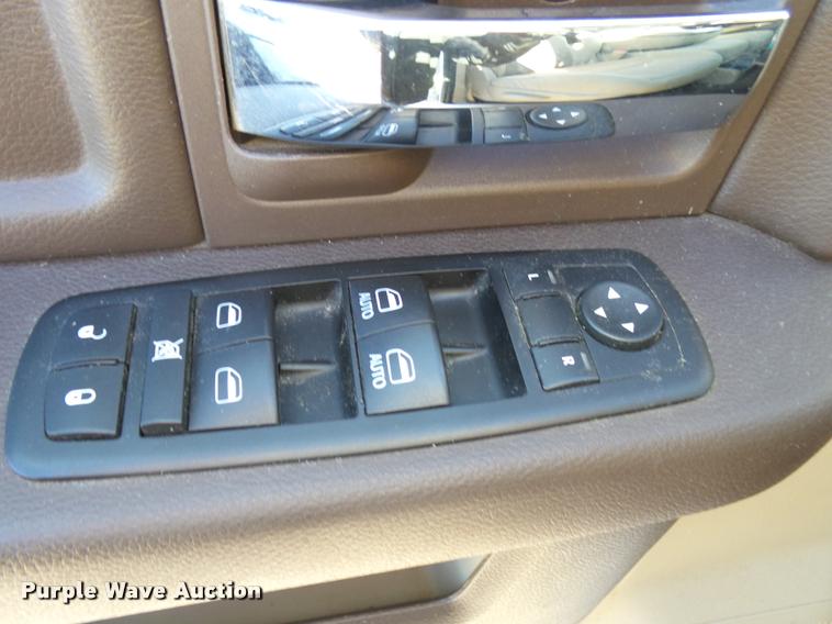 image for item K1037 2011 Dodge Ram 2500 Quad Cab pickup truck