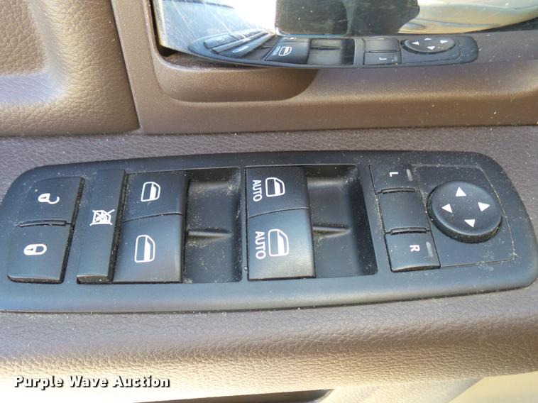 image for item K1037 2011 Dodge Ram 2500 Quad Cab pickup truck