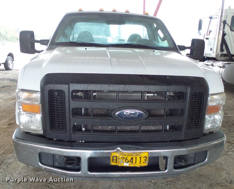 image for item K1080 2008 Ford F350 Super Duty pickup truck cab and chassis