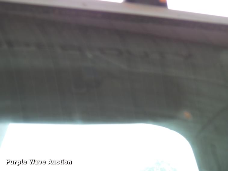 image for item K1080 2008 Ford F350 Super Duty pickup truck cab and chassis