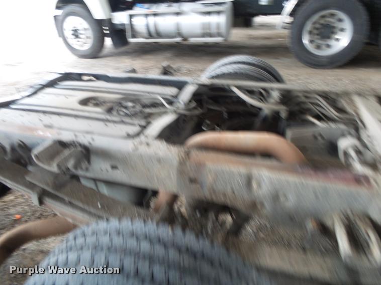 image for item K1080 2008 Ford F350 Super Duty pickup truck cab and chassis