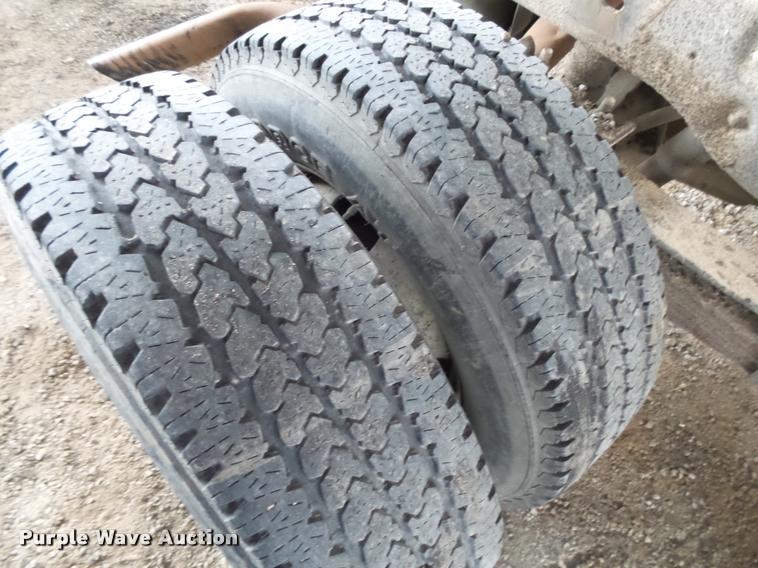 image for item K1080 2008 Ford F350 Super Duty pickup truck cab and chassis