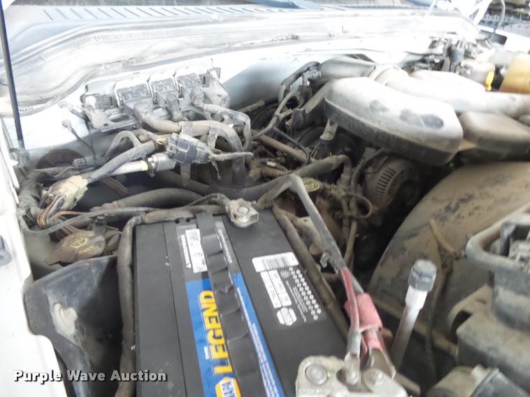 image for item K1080 2008 Ford F350 Super Duty pickup truck cab and chassis