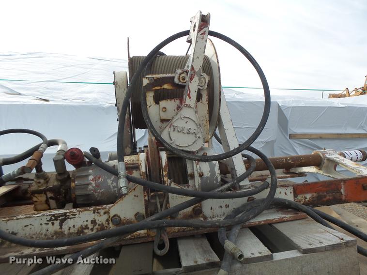 image for item K5544 Tulsa LP15 winch