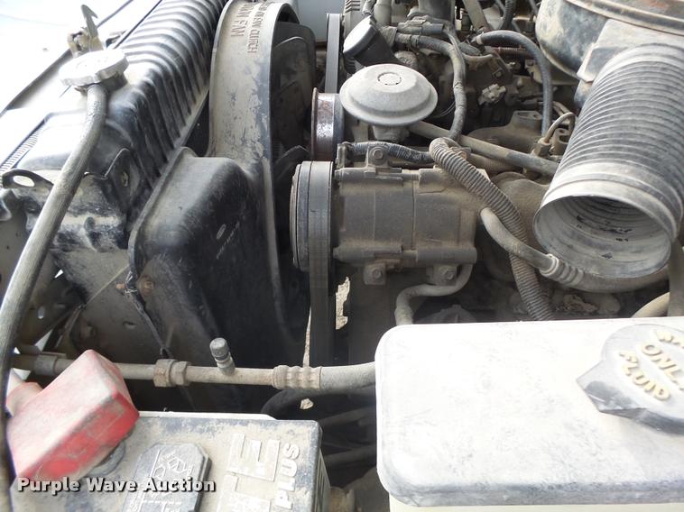 image for item K5545 1992 Ford F350 flatbed pickup truck