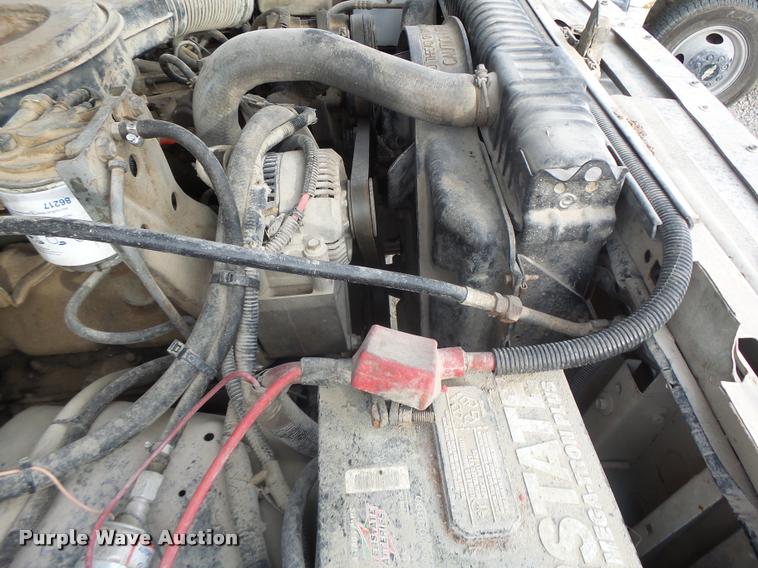 image for item K5545 1992 Ford F350 flatbed pickup truck