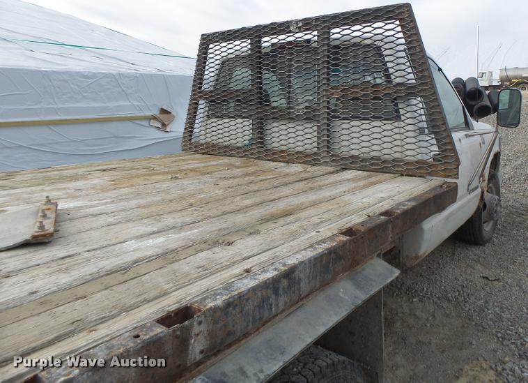 image for item K5546 1995 Chevrolet 3500 flatbed pickup truck