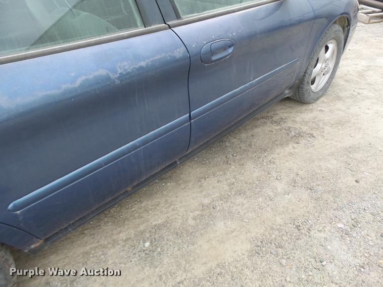 image for item K5547 2004 Ford Taurus