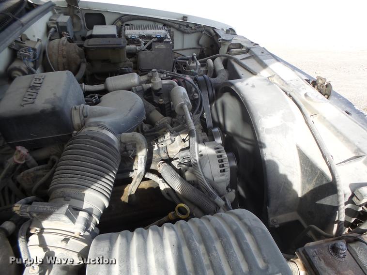 image for item K5571 1998 Chevrolet 2500 Ext. Cab pickup truck