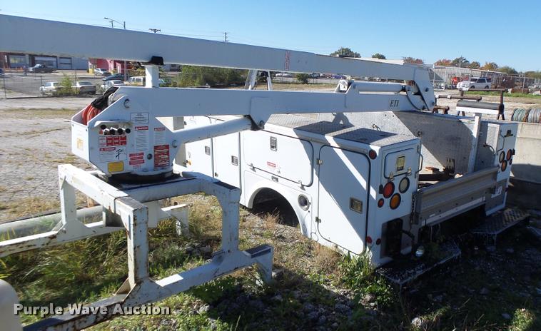 image for item K5592 2002 Brand FX service bed